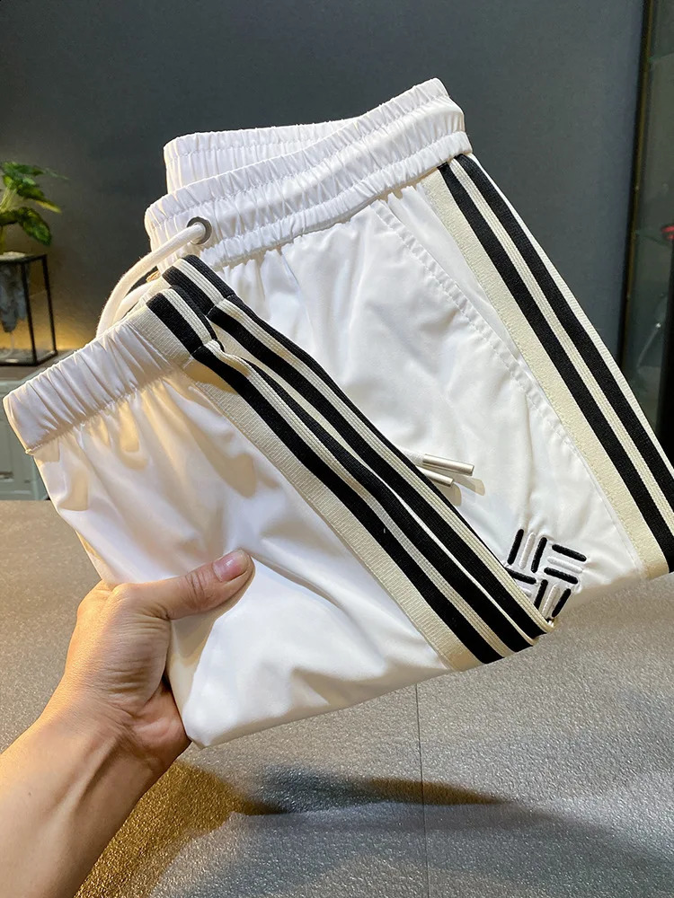 Ice Silk Casual Pants Mens Summer Thin and Soft Elastic Breathable Sports Quick-Drying Ankle Length Jogger Pants 240819