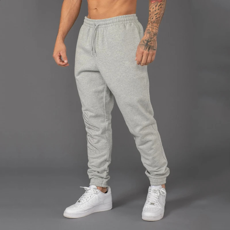 Fashion Mens Clothing Gym Sports Fitness Casual Pants Outdoor Jogging Mens Sweatpants Cotton Mid Waist Pants 240819