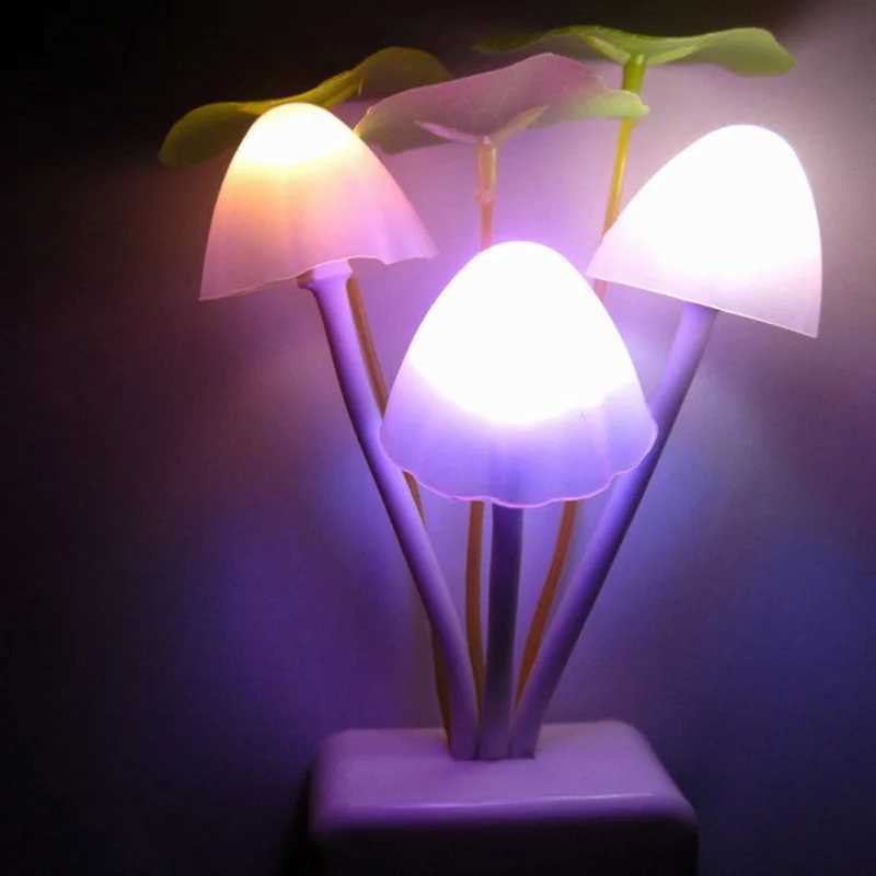 Novelty Mushroom Fungus Night Light EU US Plug Light Sensor 220V 3 LED Colorful Mushroom Lamp Led Night Lights M251118