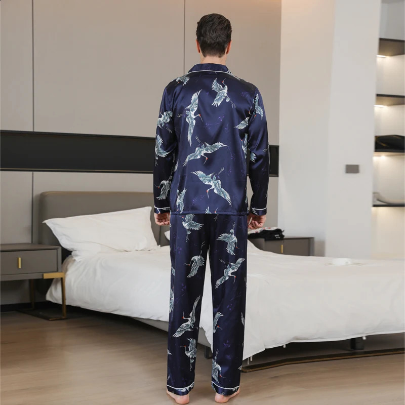 Mens pajamas long sleeves ice beautiful home clothes mens spring and autumn casual thin cardigan can wear out two suits 240819