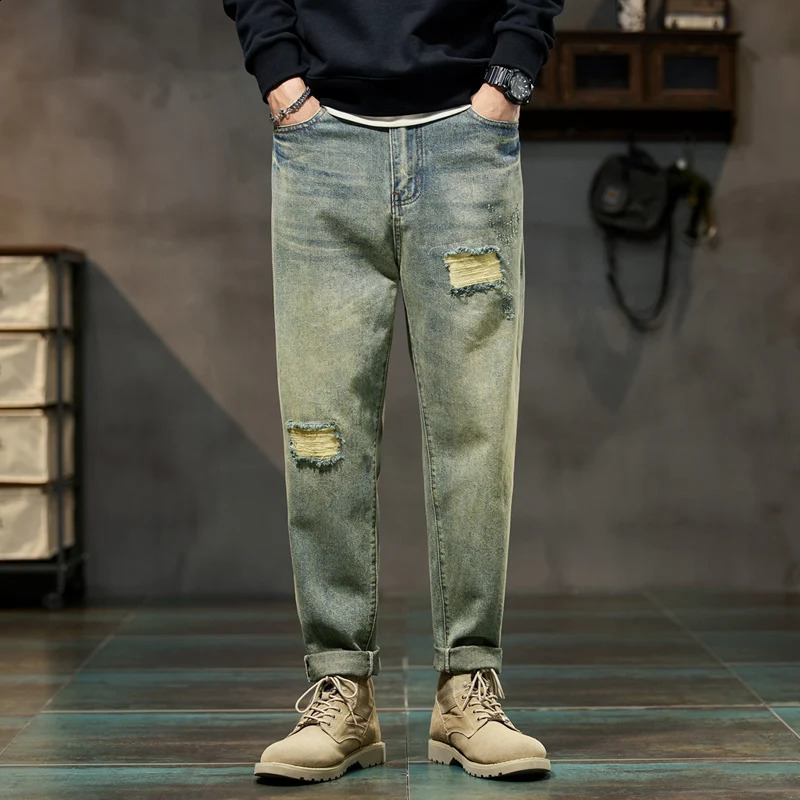 Ripped Jeans Men Loose Fit Retro Blue Baggy Jeans Distressed Hip Hop Denim Pants Streetwear Biker Moto Patchwork Frayed Jeans 240816