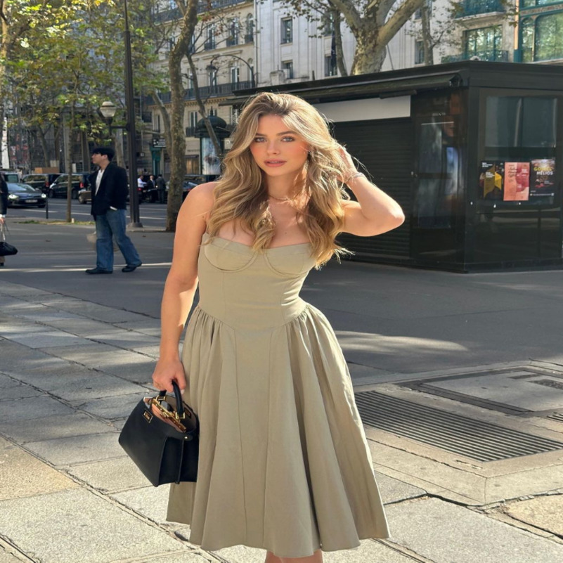 Elegant Women Solid Sling Long Pleated Dress Chic Sleeveless Backless A-line Dresses 2024 Summer Party Club Date Evening Robes 240816