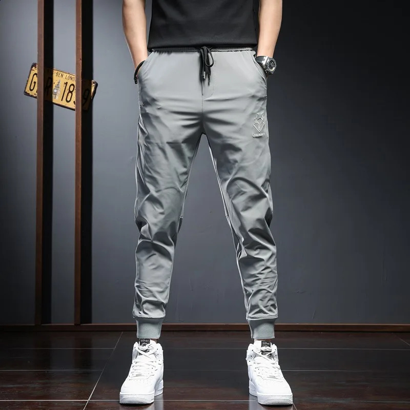 Mens Black Sport Jogging Pants Summer Lightweight Fashion Casual Embroidery Slim Fit Elastic Waist Drawstring Joggers Trousers 240822