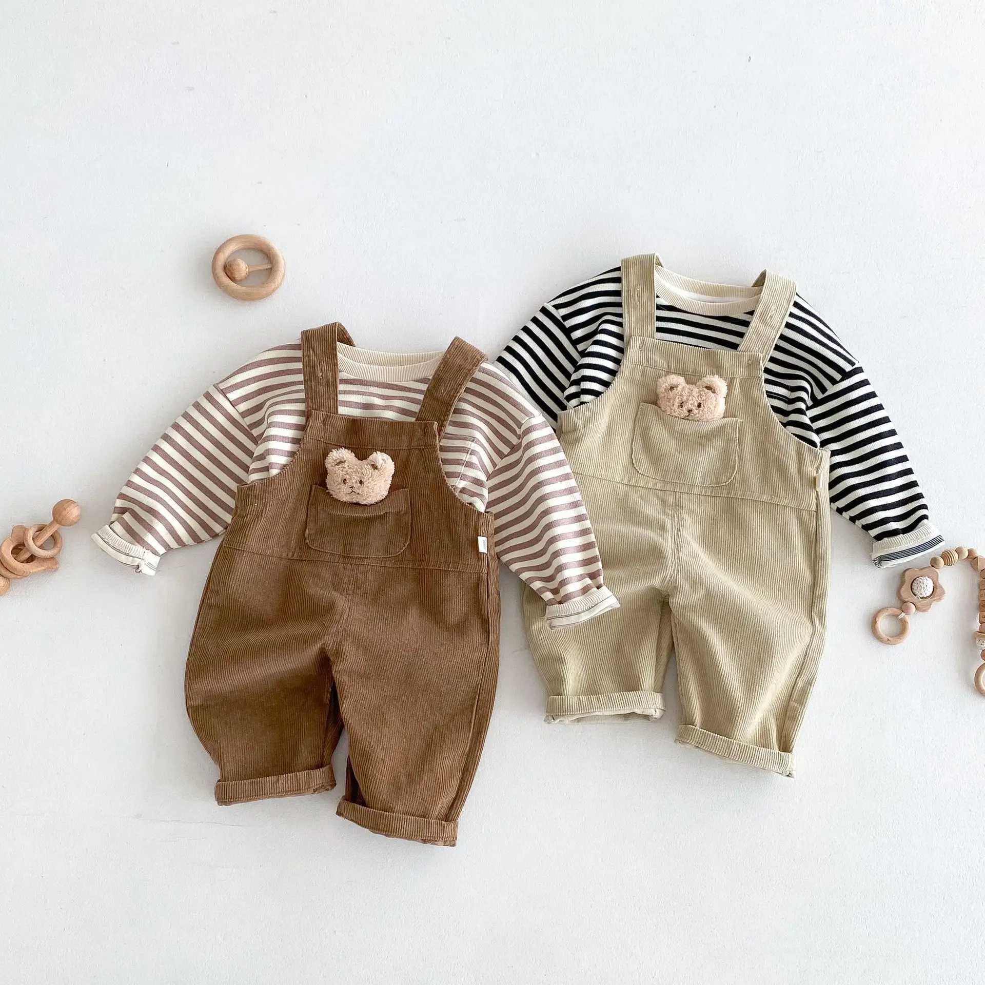 Baby girl boy jumpsuit toddler pocket suspension baby cartoon pants covering spring and autumn childrens clothing Korean style W240806