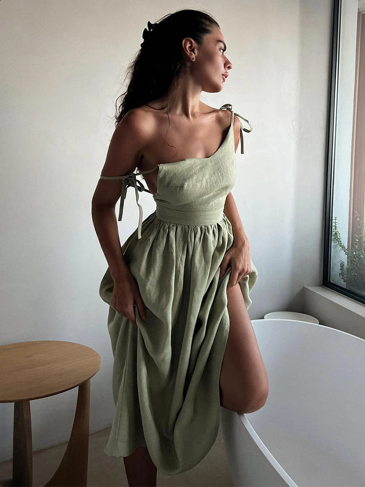 TARUXY Sexy Backless Beach Dress For Women V Neck Splice Folds Long Dresses Womens Party Elegant Bandage Maxi Sundress Female 240816