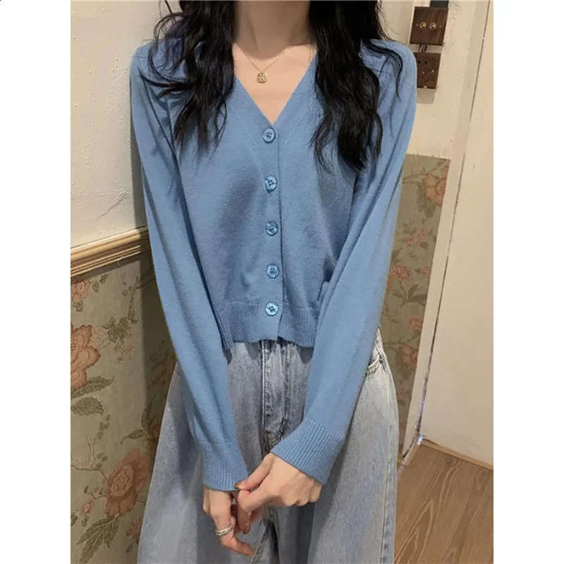 Sweater knitted cardigan button jacket autumn winter long sleeve casual short tops for women sweater Grey White 240819