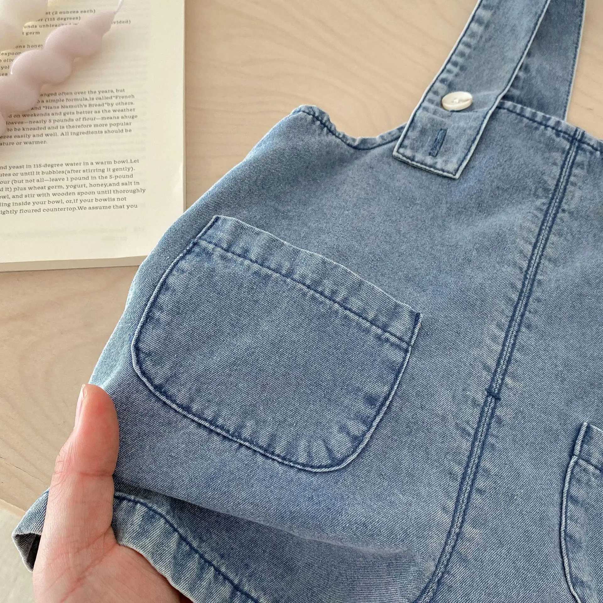 2024 Summer Baby Coat Cute Rabbit Ears Childrens Cowboy jumpsuit Korean Baby Boys and Girls Fashion Preschool Cowboy Shorts Coat W240806