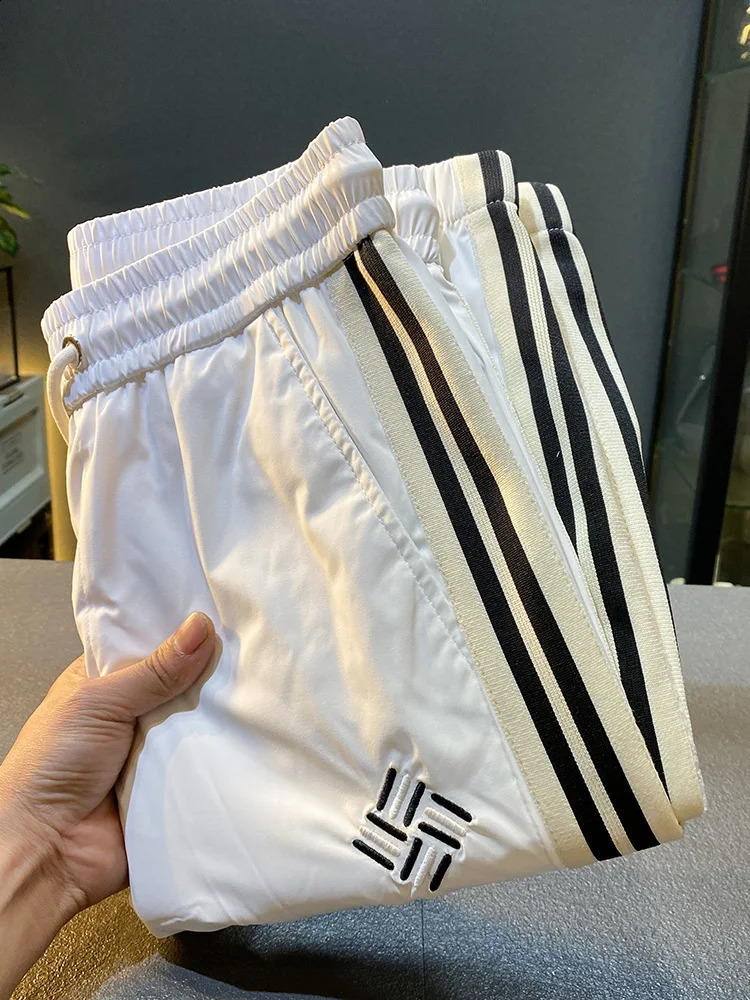 Ice Silk Casual Pants Mens Summer Thin and Soft Elastic Breathable Sports Quick-Drying Ankle Length Jogger Pants 240819