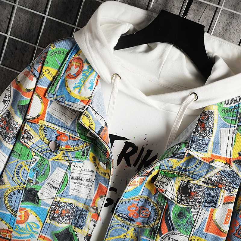 Designer jacket Autumn Graffiti Denim Jacket New Japan Style Fashion Jeans Jacket Casual Bomber Punk Streetwear Clothes Men Spring Jacket M240819