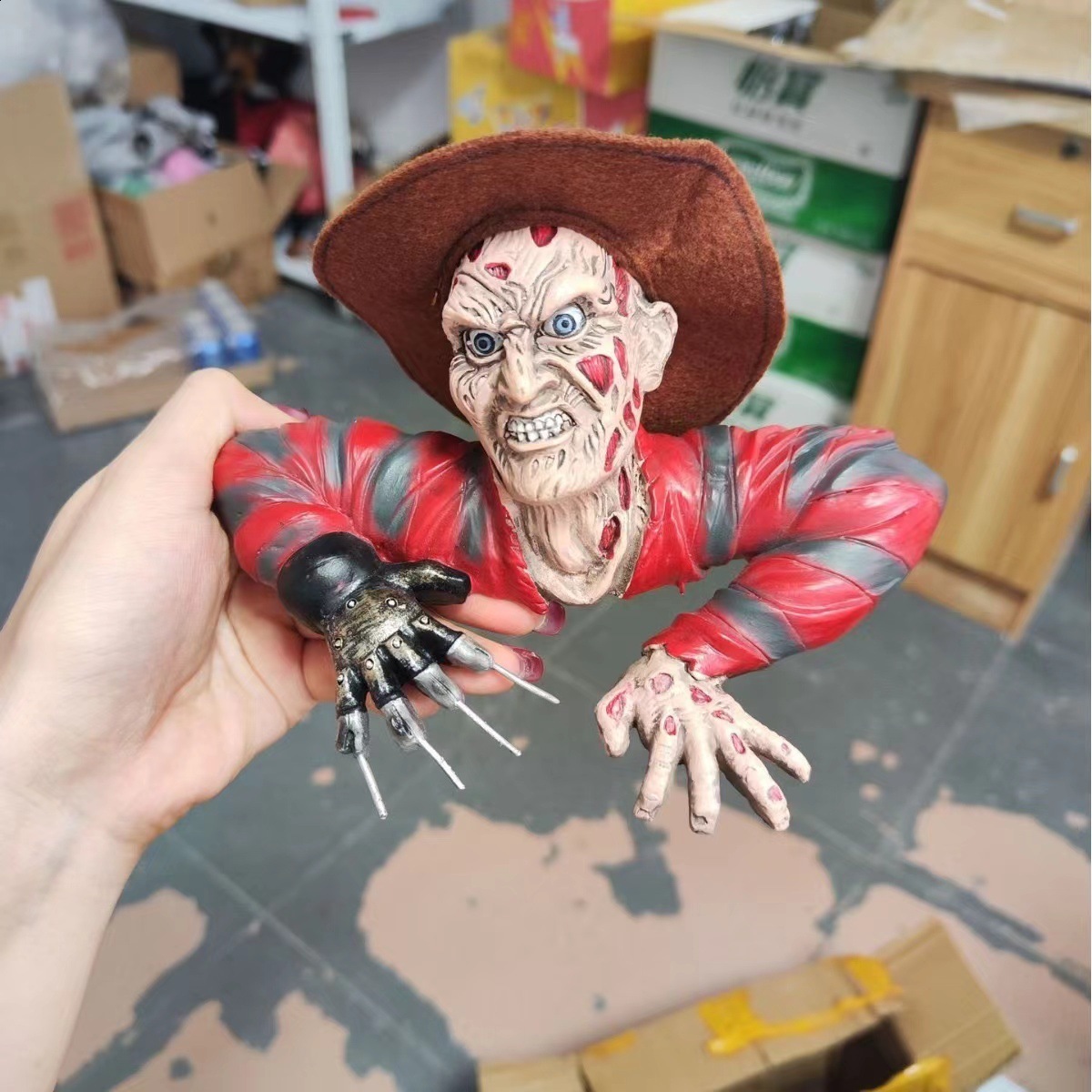 Halloween Gift Nightmare Freddie Kruger Tomb Walker Decoration Horror Handmade 240819