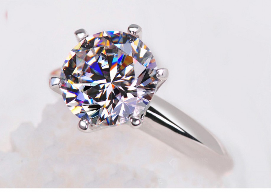 Real S925 Sterling Silver Classical Six Claw Ladies Jewellery Round Cut White Lab Moissanite Diamond Solitaire Party Elegant Women Crown Ring Gift