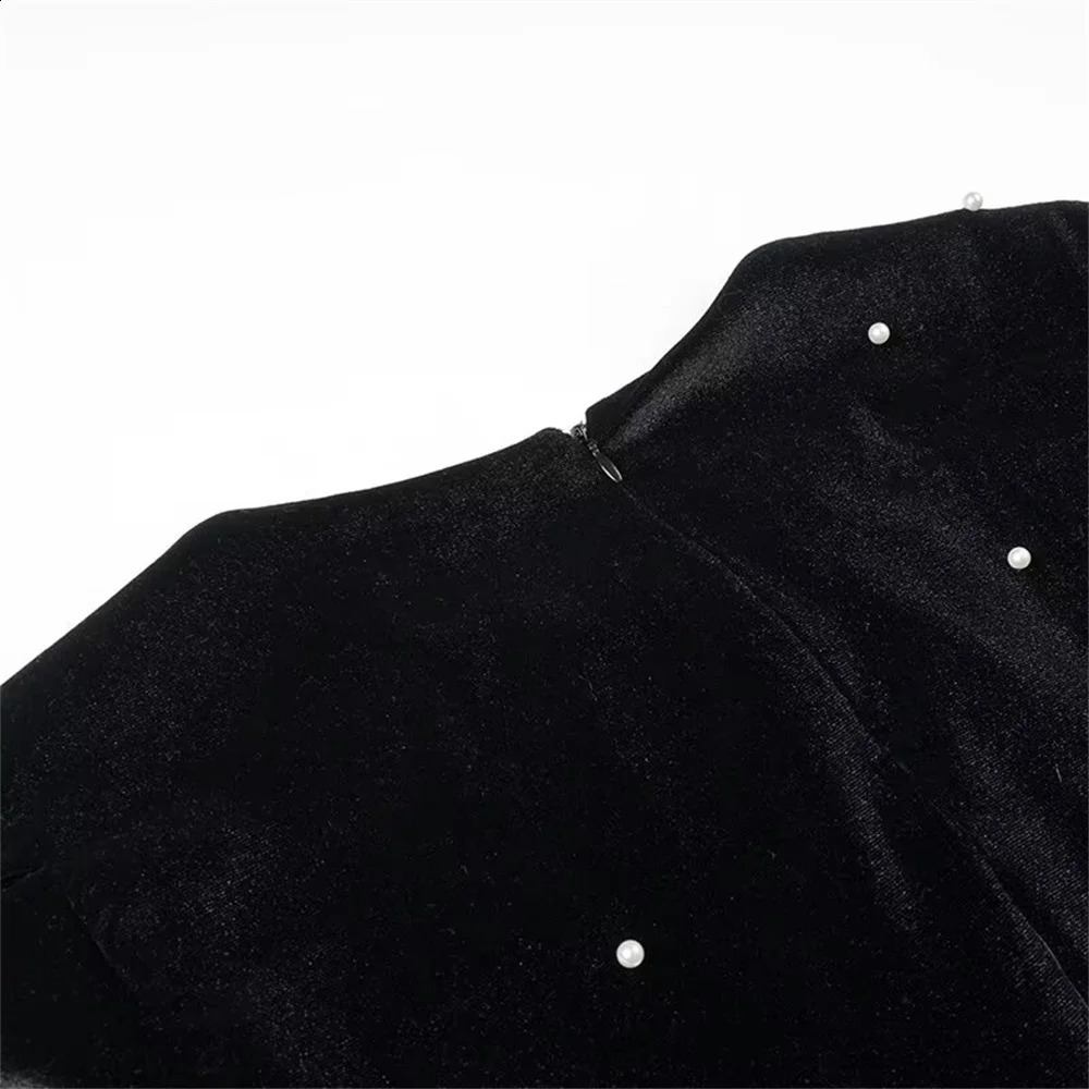 UNIZER Spring Product Womens Fashion and Elegance Slim Fit Velvet with Diamond Bow and Bubble Sleeve Dress 240819