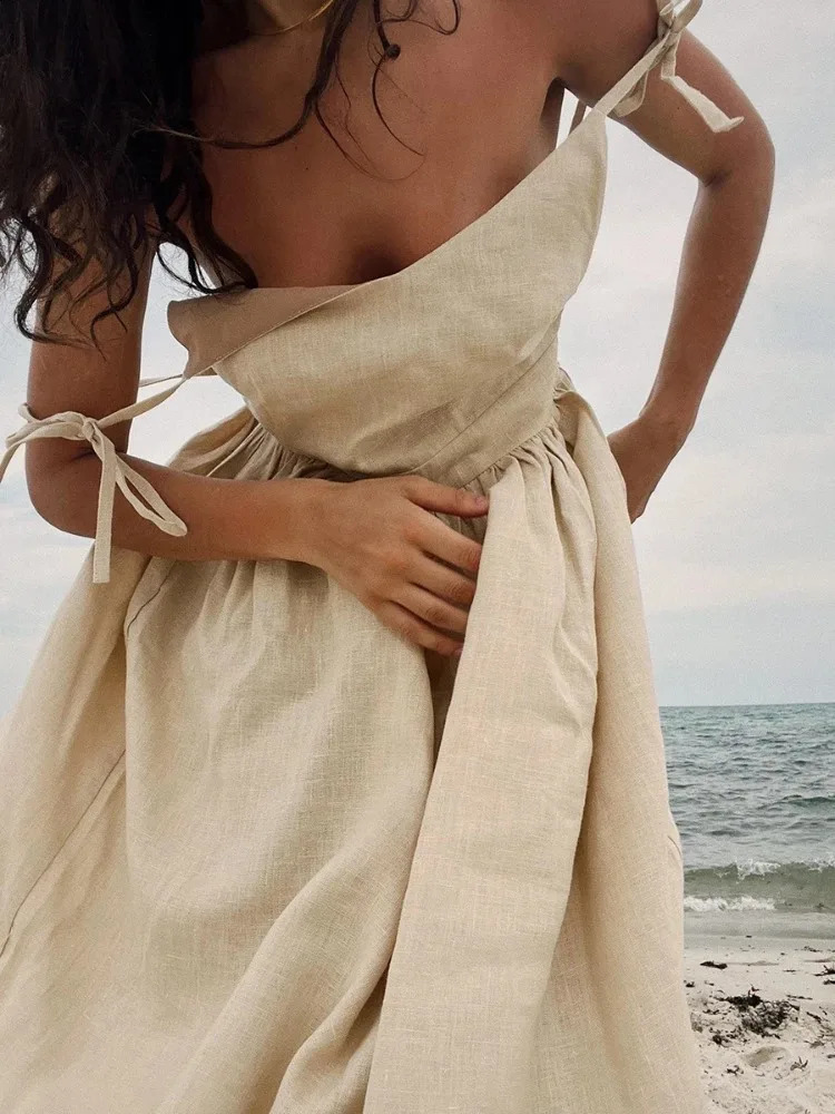 TARUXY Sexy Backless Beach Dress For Women V Neck Splice Folds Long Dresses Womens Party Elegant Bandage Maxi Sundress Female 240816