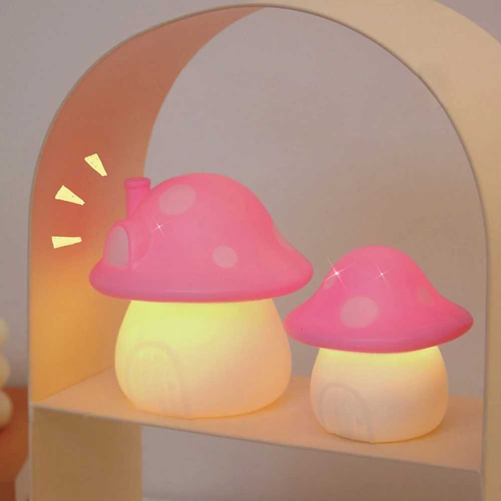 Young girl heart-shaped fashionable cute cartoon musk night understanding soft sleep light bedroom desktop decoration W240816