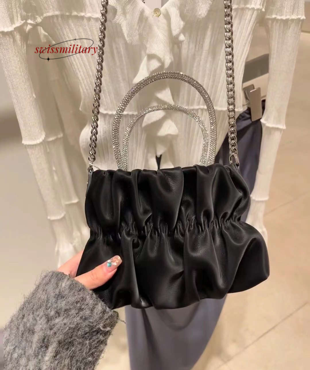 Swissmilitary Handheld Crossbody for Women's 2024 Summer New Fashion Versatile Folded Cloud Chain Bag #25