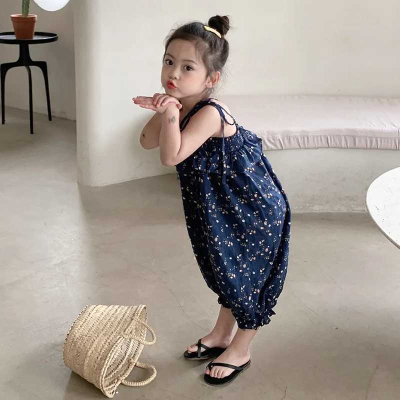 Summer girls floral print pendant jumpsuit childrens Trouser tight fitting casual jumpsuit lace top jumpsuit loose bud pants 3-8T W240806