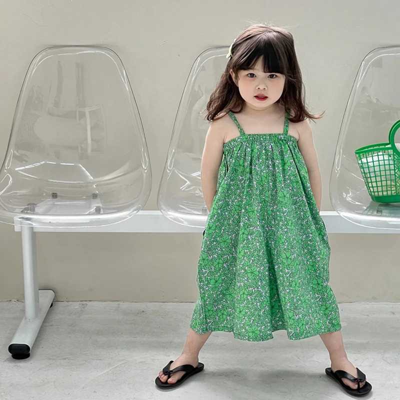 Childrens girl jumpsuit summer floral print baby casual wide leg pants sleeveless beach pendant jumpsuit 3-8Y W240806