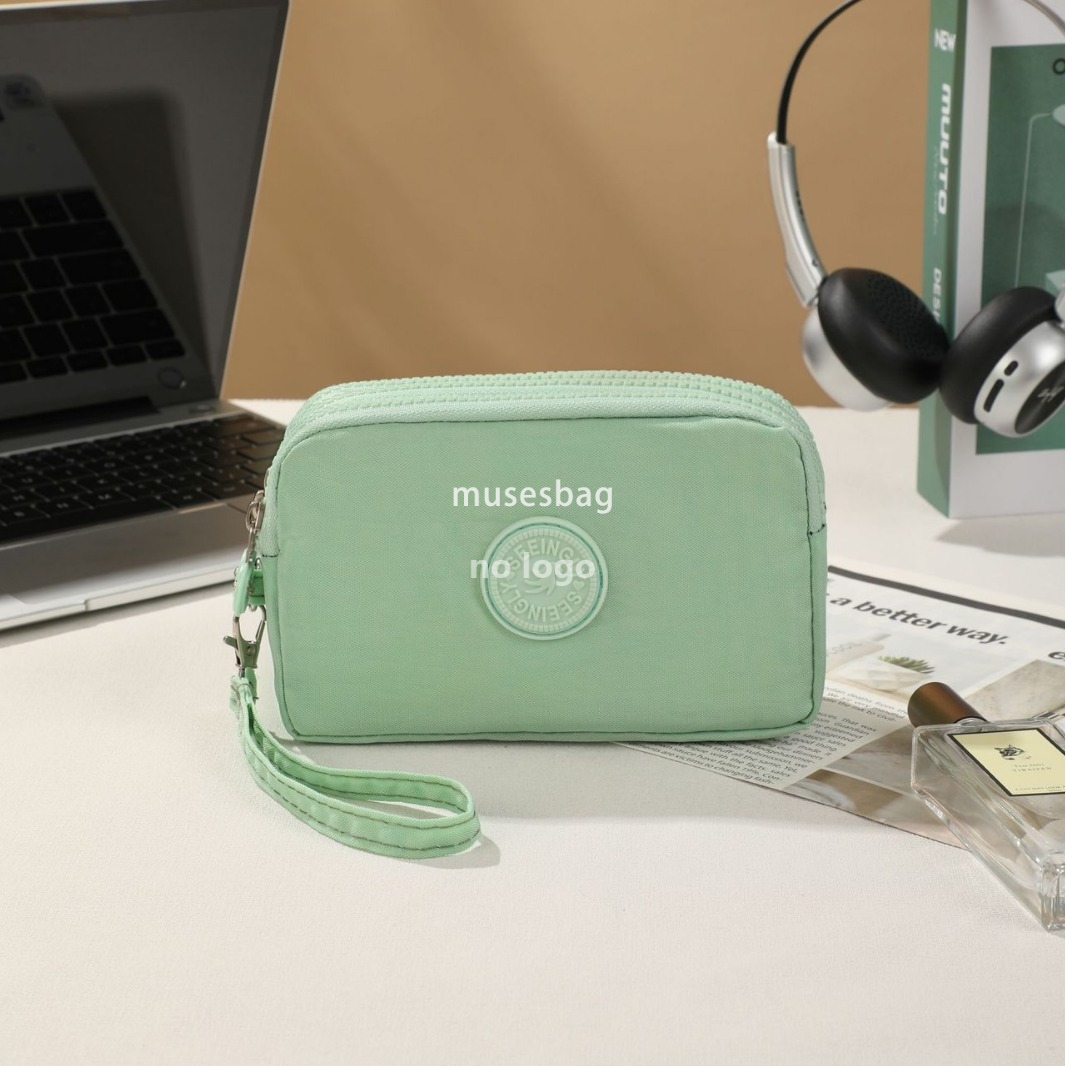 Trend simple atmosphere foreign trade phone bag cross-border simple middle-aged mother zipper purse nylon mobile phone bag wholesale