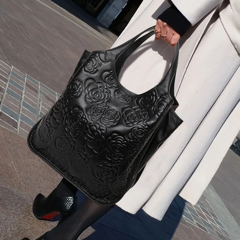 Womens Handbag Fashion Versatile Cowhide Printed Large Capacity Shoulder Bag 240817