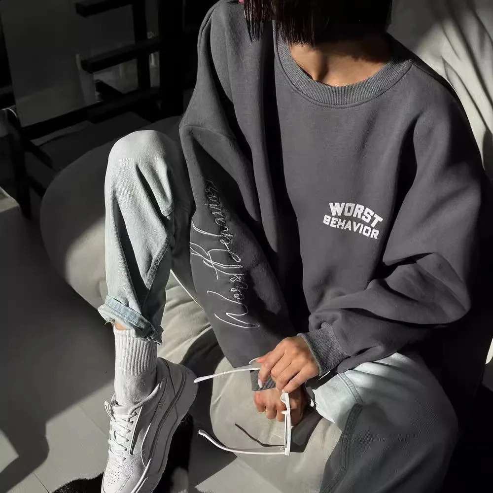 Early Autumn Korean Womens Fashion Letter Printing Round Neck Loose Plus Wool Hoodie 240814