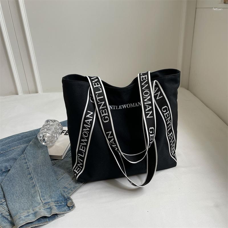 Shoulder Bags Fashion Gentle Woman Strap Letter Printed Canvas Bag 2024 Simple Casual