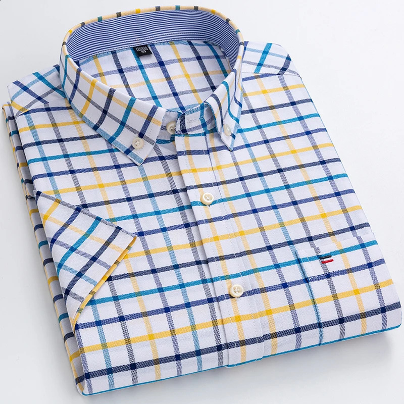 Plus Size Mens Summer Shirts Oxford Vertical Stripes Short Sleeve Standard-fit Loose Plaid Solid Soft Cotton Man Shirt 240818