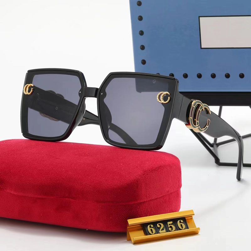 Luxury Designer Oversized Sunglasses with Retro Frame Classic Letters Unisex Goggle SunGlasses Perfect for Beachwear oversize