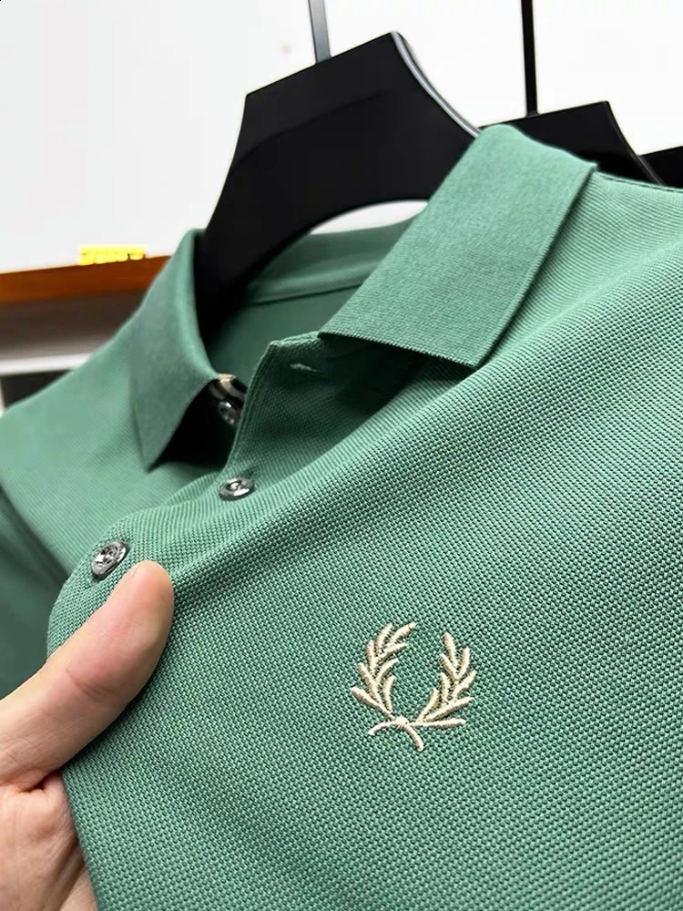 2024 top Summer Polo Collar Anti Pilling Shirt Mens Classic Outdoor Comfortable Sports Top Business Casual T-shirt 240819