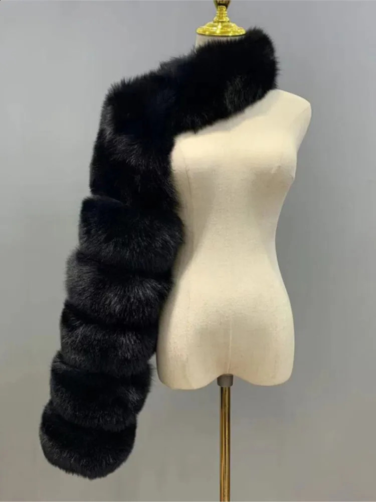 Fashion Spring High Quality Short Faux Fox Fur Coat Women One Shoulder Long Sleeve Warm Mink Jackets Furry Coat Femme Top 240816