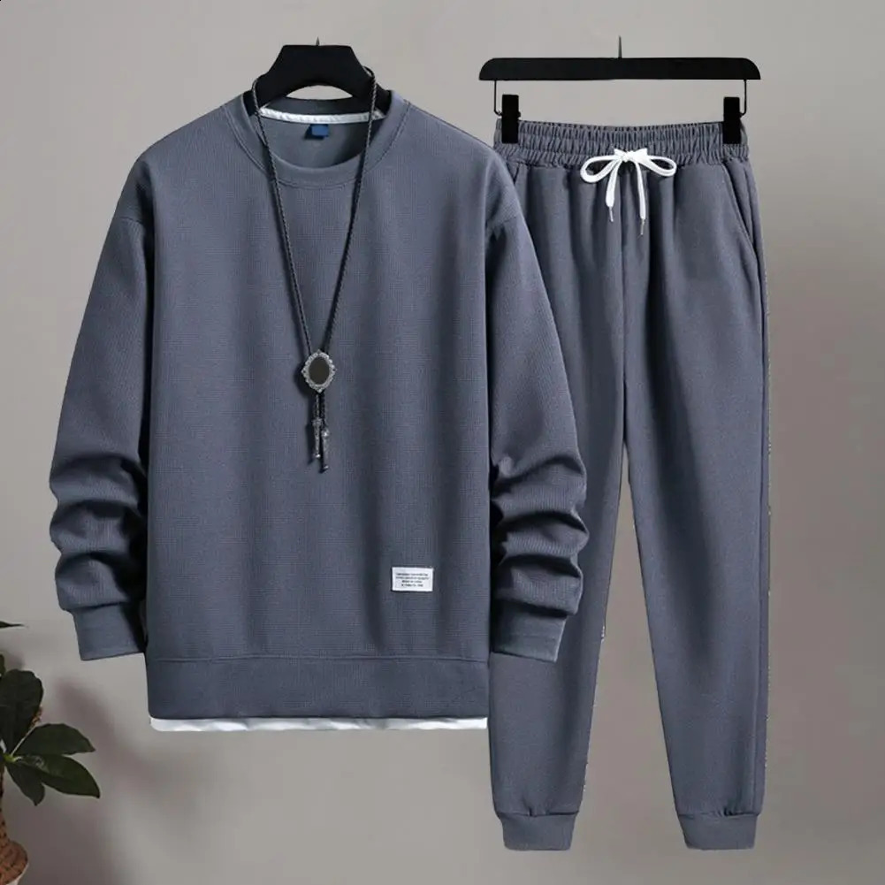 Men Tracksuit Set Jogging Suit with Pockets Cozy Sportswear Set 2-piece Sweatshirt Pants Ensemble with Elastic Waist for Autumn 240819