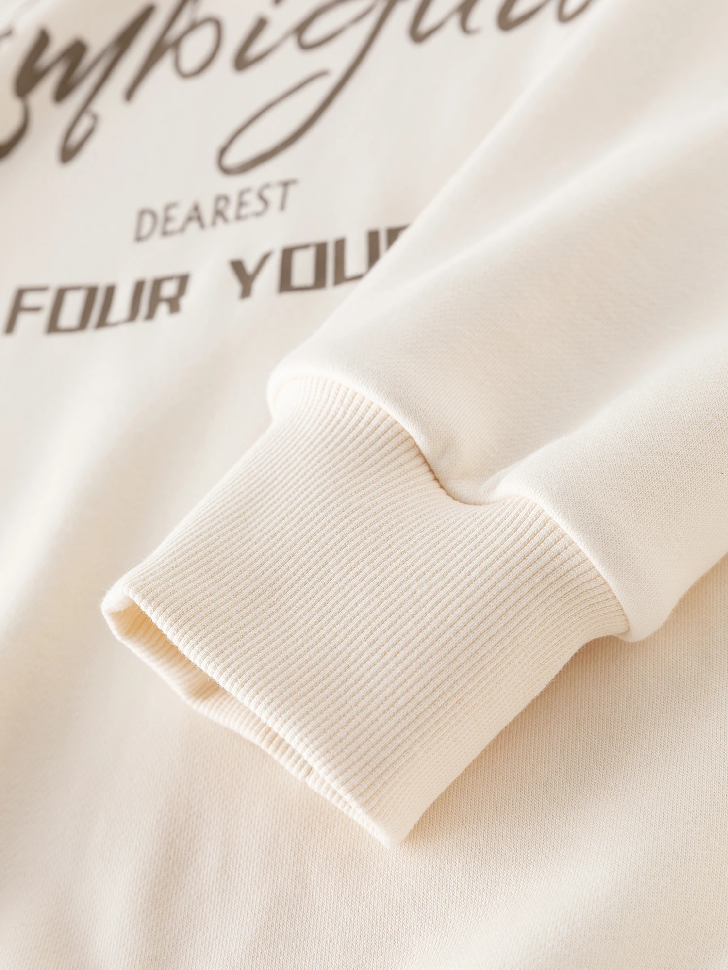 ZIQIAO Womens Sportswear Retro Letter Printed Round Neck Raglan Sleeves Casual Top Autumn Cotton 24ZQ93256 240814