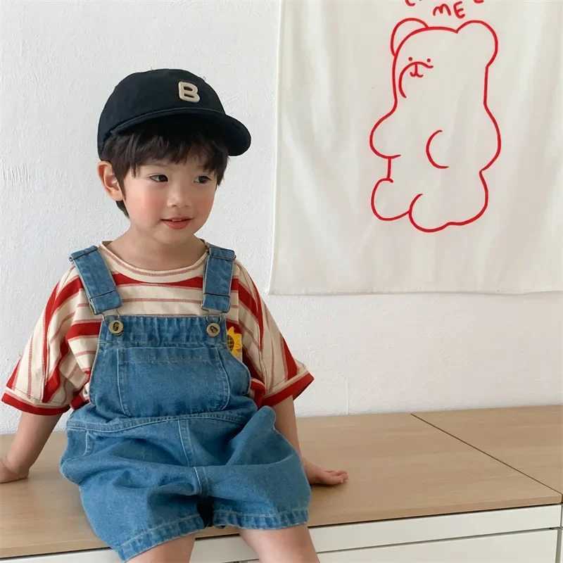 2024 summer childrens denim jumpsuit pendant pants childrens sleeveless top baby girl one-piece jeans Korean boy jumpsuit W240806