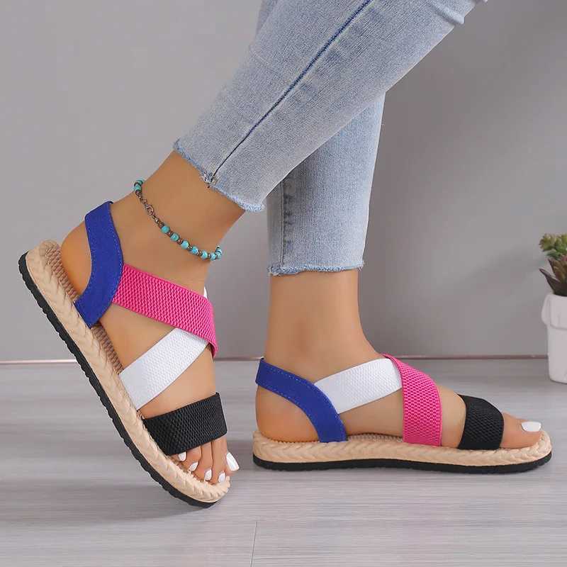 2024 women new sponge platform mid-heel round toe flip flops female large size beach slippers outdoor all-match casual slippers CL240806