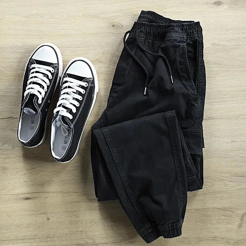 Cargo Pants Men Multipocket Mens Streetwear HipHop Casual Jogging Pant Trousers Male Fashion Trend Student Clothing 240820