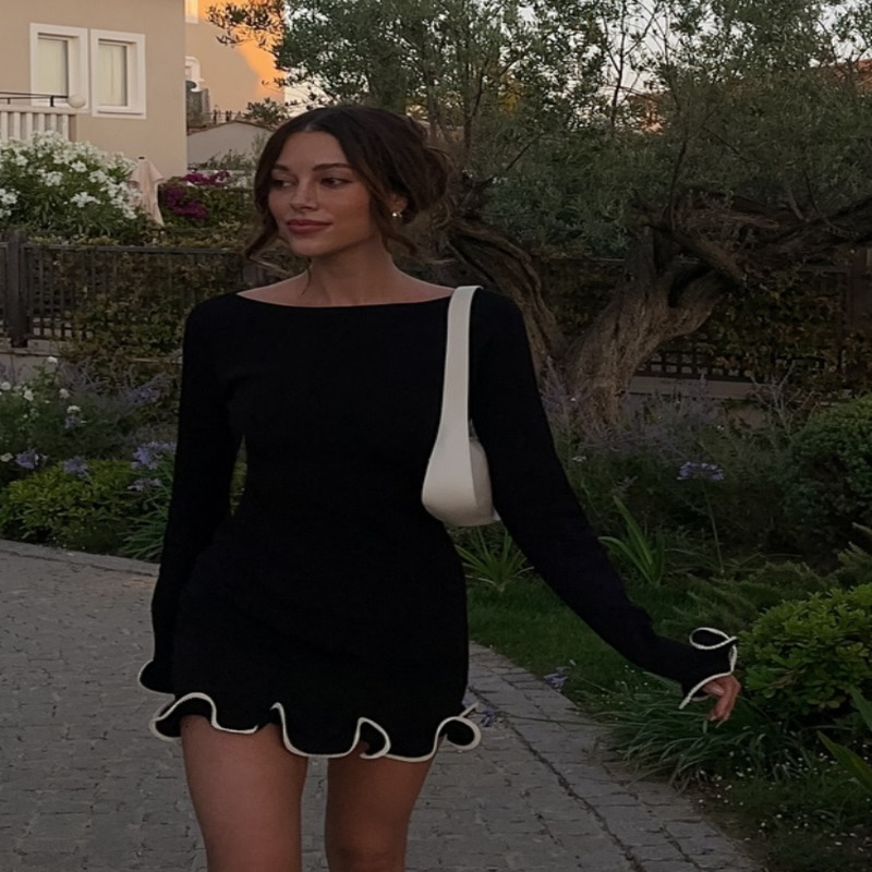 Elegant Knitted Black Mini Dress Womens Autumn Long Sleeve Ruffle Fashion Party Short Sweater 240819