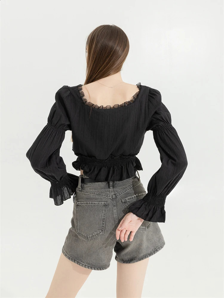 French pleated lantern womens long sleeved shirt springsummer item retro white square collar top 240819
