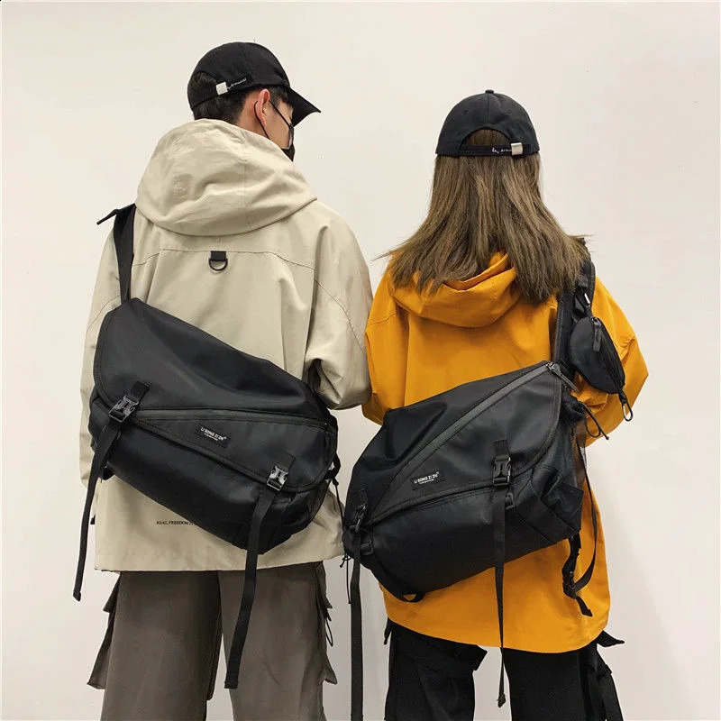 Shopping Nylon Shoulders Gothic Black Cross Messenger Handbag Mens Hip Hop Technical Clothing Backpack Waist Gothic Handbag 240819