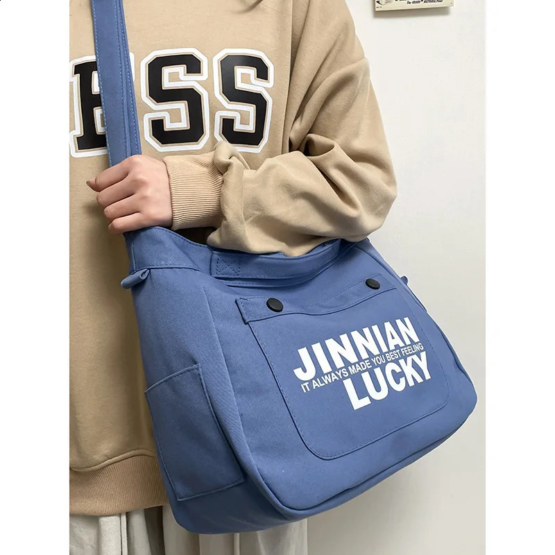 Canvas Bag Female Korean Large-capacity Messenger Bag Students Attending Class Shoulder Bag Japanese Retro Tote 240819