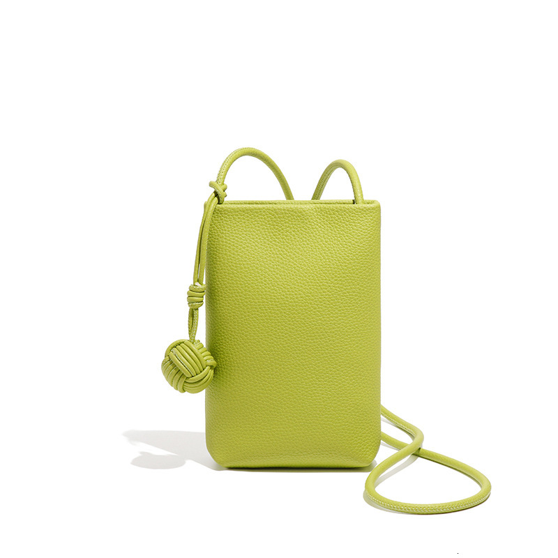 New mobile phone avocado color, versatile temperament, mini fashionable shoulder bag, niche design, high-quality crossbody bag
