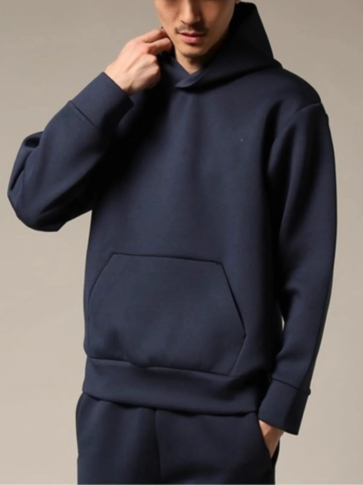 Mens and womens spring autumn thick hoodies warm soap long sleep reflecting nighttime leisure exercise 240819