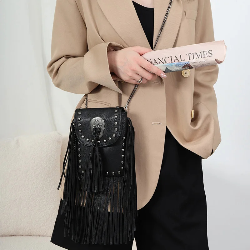 1 piece of European and American fashion soft leather rivet tassel bag chain shoulder cross small bag womens bag 240820