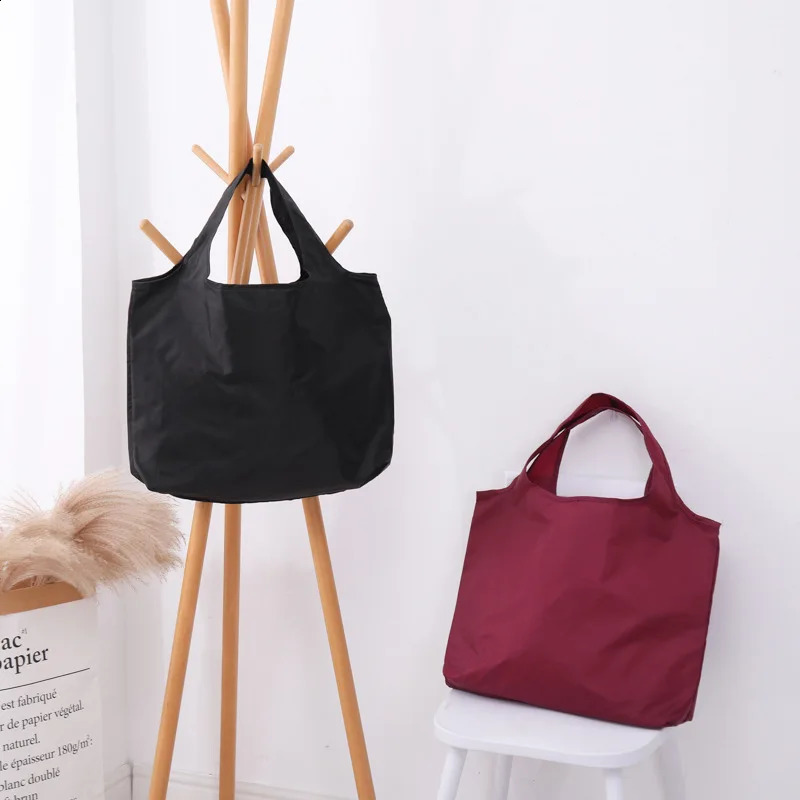 BIG EcoFriendly Folding Shopping Bag Reusable Portable Shoulder Handbag for Travel Grocery simple solid color grocery bag y240925