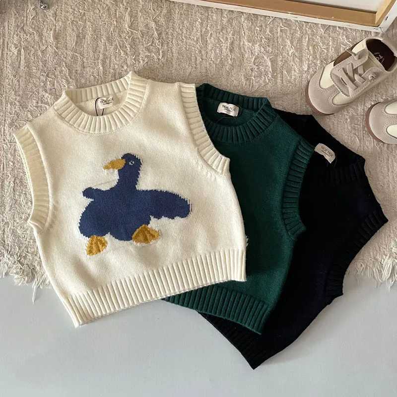 Autumn Spring 0-3Yrs Newborn Baby Girls Boys Knitted Vest Sleeveless Knitted Cartoon Printed Pullover Sweater Kids VestXJ240819