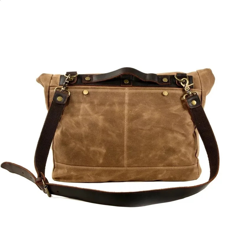 England Style Retro Canvas Men Messenger Bag Laptop Bookbag Work Satchel Male Waterproof Travel Outdoor Locomotive Crossbody Bag 240819