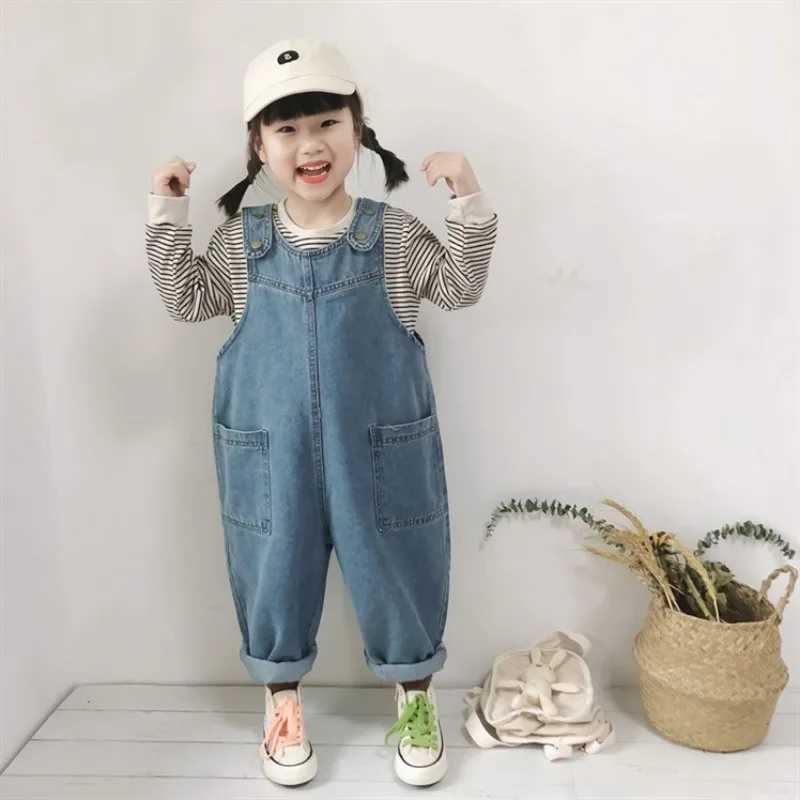 New Simple Fashion Boys Jeans Pendant Denim Pants Casual Denim Hoodie jumpsuit W240806