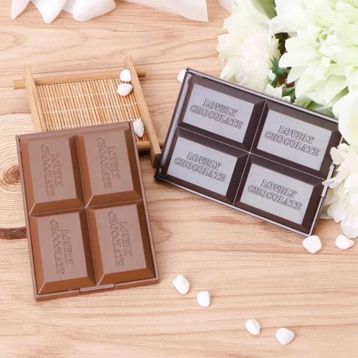 Foldable Compact Mirror Portable Makeup Mirror Chocolate Square Hand Mirror Makeup Vanity Mirror Pocket Cosmetic Mirrors Y240819