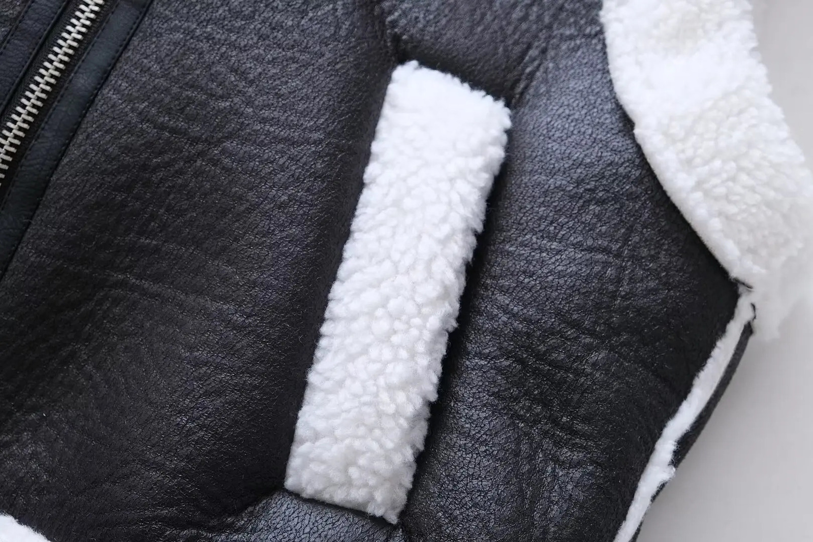 RZRA autumn womens clothing European and American style fur integrated polar wool warm doublesided leather effect vest 240819