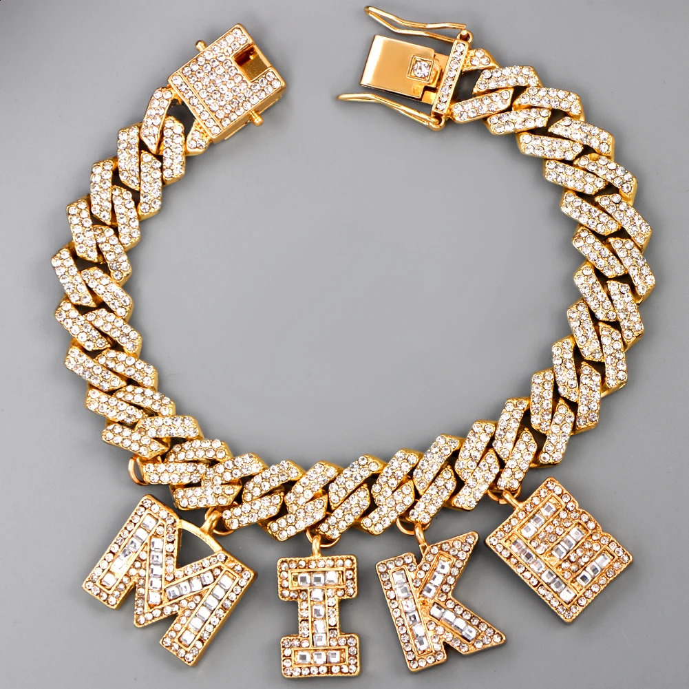 Hip Hop DIY Name Miami Cuban Link Chain Letter Anklet for Women All Diamond Baguette Alphabe Ankle Bracelet Birthday Jewelry 240812