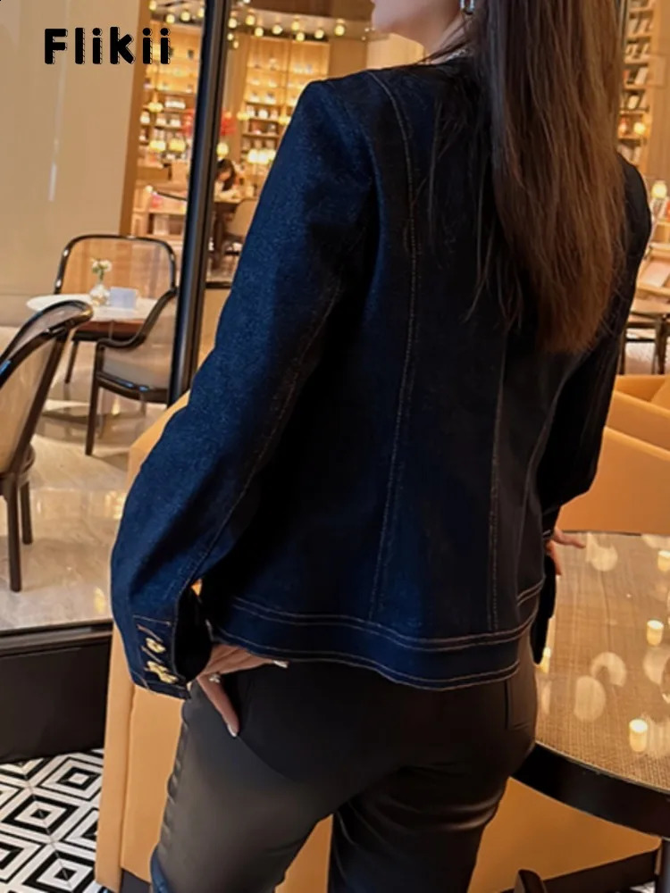 Korean fashion single chest long sleeved jacket autumn womens casual solid elegant round neck pocket retro denim 240814