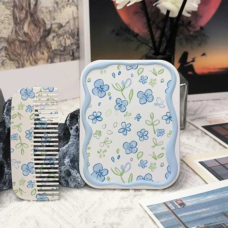 Cartoon Blue Flowers Pattern Flip-Top Folding Makeup Mirror Portable Pocket Mirror Rectangle Cosmetic Mirror With Comb For Women Y240819